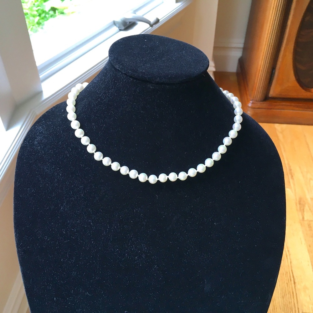 Pearls. VINTAGE